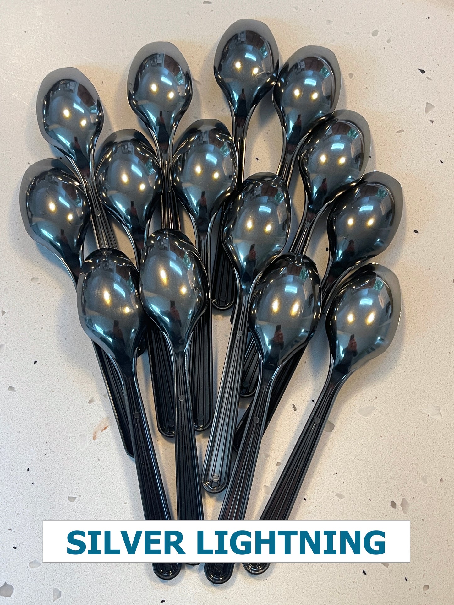 SILVER LIGHTNING - Spray over GLOSS BLACK BASE